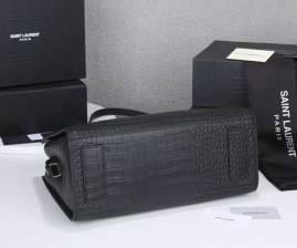 Picture of Saint Laurent Handbags _SKUfw167178048fw